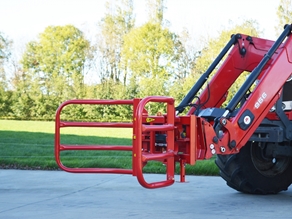 Bale clamp for round bales