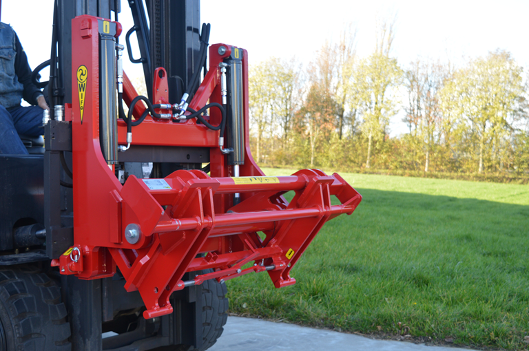 WIFO Tipping frame | flexible with front-end loader equipment